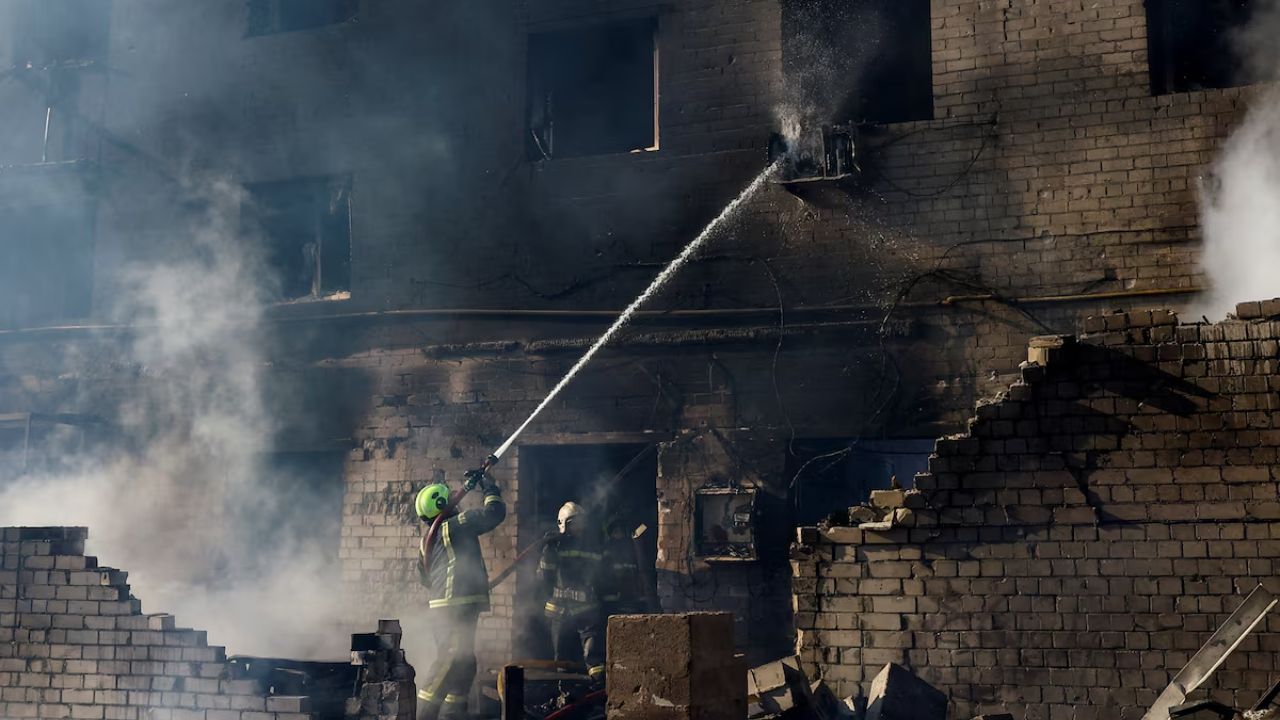 नेदरलँड्स हादरलं! ॲमस्टरडॅममधील ज्यू शाळेत भीषण स्फोट; दहशतवादी हल्ल्याचा संशय