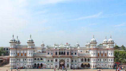 नेपाळमध्ये जपली जाणारी सीतेची अनोखी परंपरा, काय आहे राम-सीतेच्या नात्याची कथा जाणून घ्या