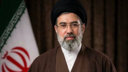 Mojtaba Khamenei: तेहरानचा नवा हुकमी एक्का! ‘राष्ट्राध्यक्ष, IRGC ते गुप्तचर यंत्रणा, इराण नवीन सर्वोच्च नेत्याच्या मागे एकवटला