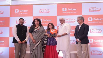 स्विगीच्या ‘शी द चेंज’ 2026 कार्यक्रमात मुंबईतील महिला शेफ्स आणि हॉटेल व्यावसायिक महिलांचा सन्मान