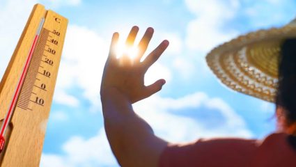 Mumbai Heatwave Alert: मुंबईत उष्णतेचा कडेलोट! 24 तासात अलर्ट बदलला, कुठे किती तापमान? वाचा सविस्तर बातमी