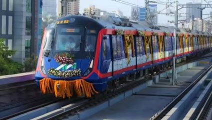 मुंबईकरांसाठी आनंदाची बातमी! लवकरच दहिसर-काशीगाव मेट्रोने प्रवास, मेट्रो लाईन ९ चा फडणवीस करणार उद्घाटन