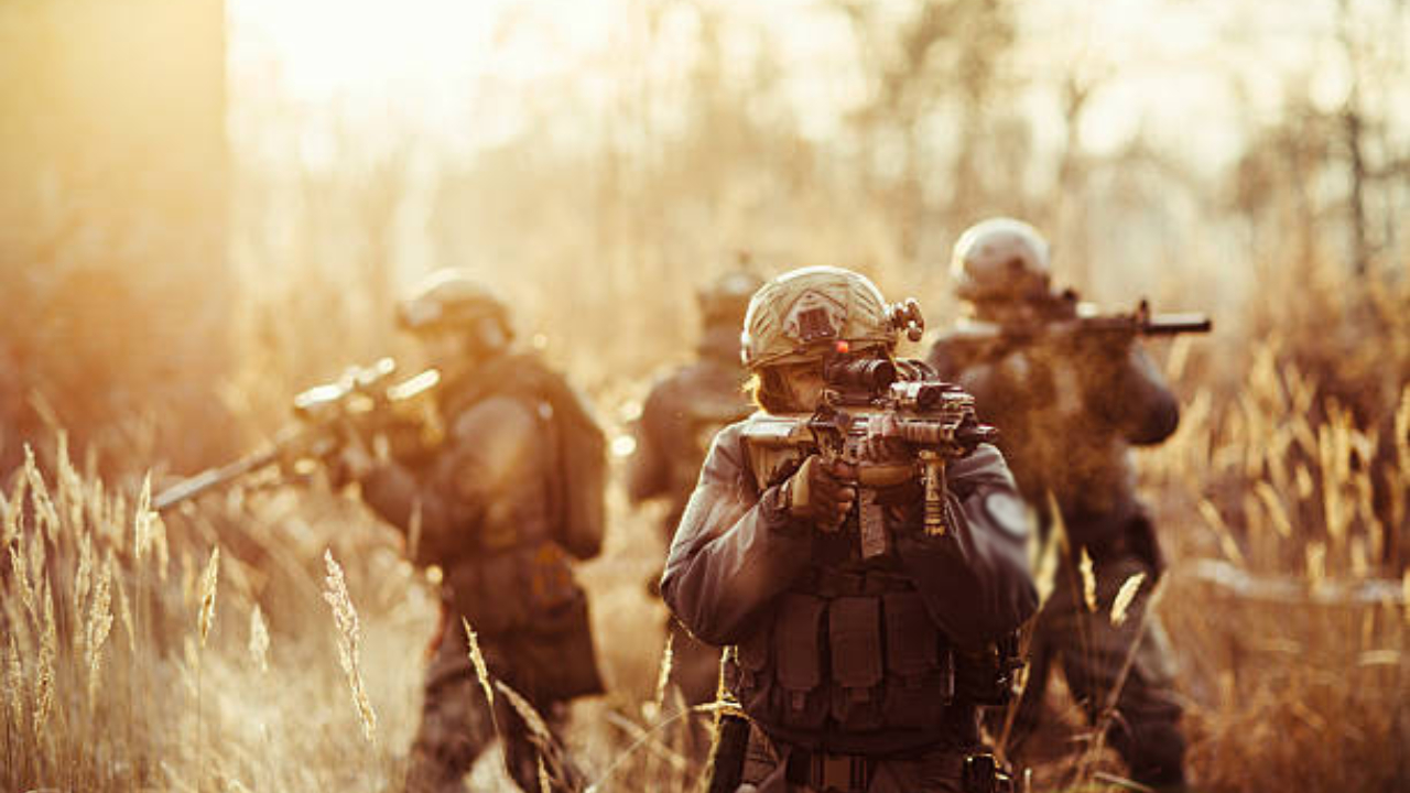 Iran Israel War: इराणनंतर लेबनॉन नष्ट होणार? इस्त्रायलने दिले ‘हे’ भयंकर आदेश