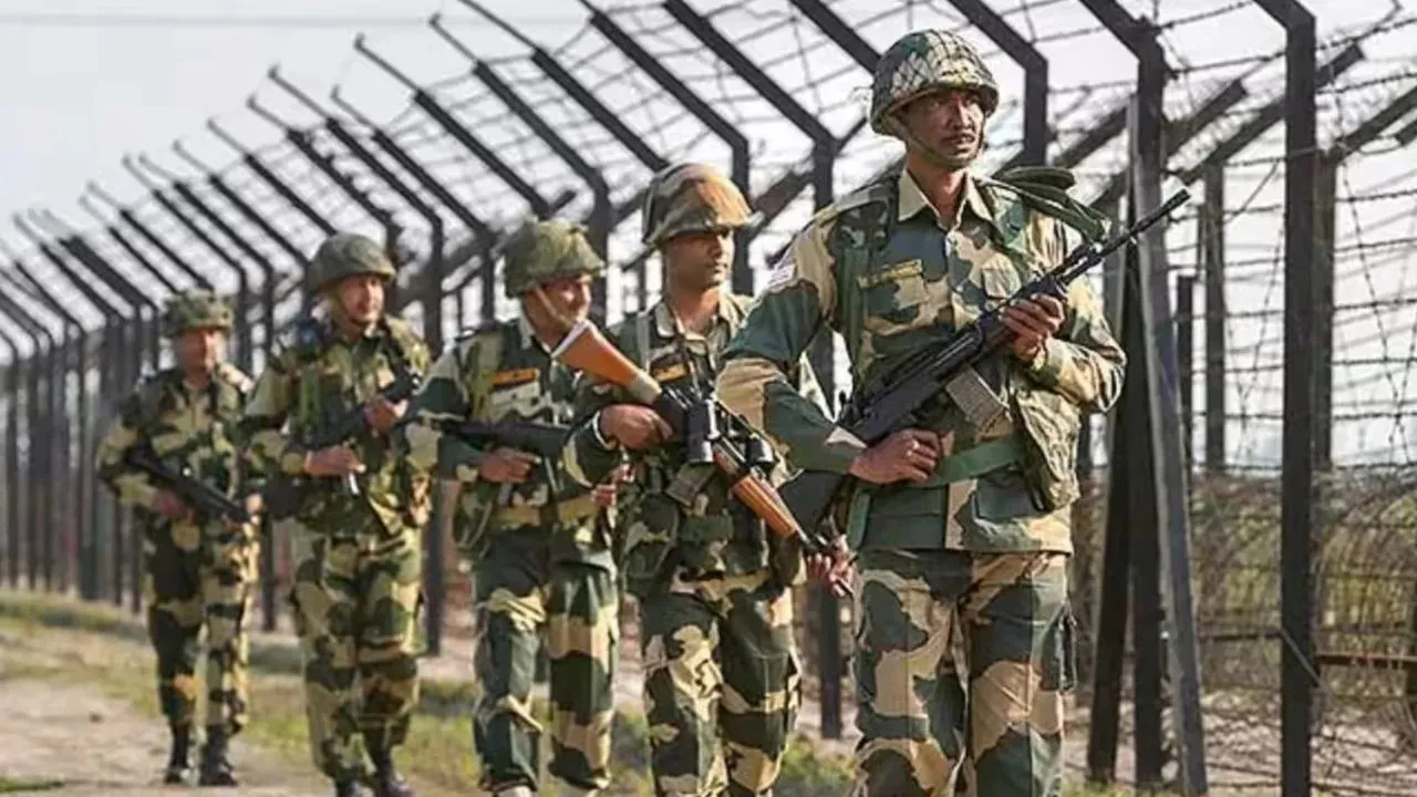 Iran Israel युद्ध सुरू होताच भारत-पाकिस्तान सीमेवर मोठ्या हालचाली; BSF ने थेट पाकिस्तानी…