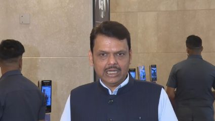 “ब्रिटनमधील गुंतवणूकदारांनी महाराष्ट्रात गुंतवणूक…”: CM Devendra Fadnavis यांचे आवाहन