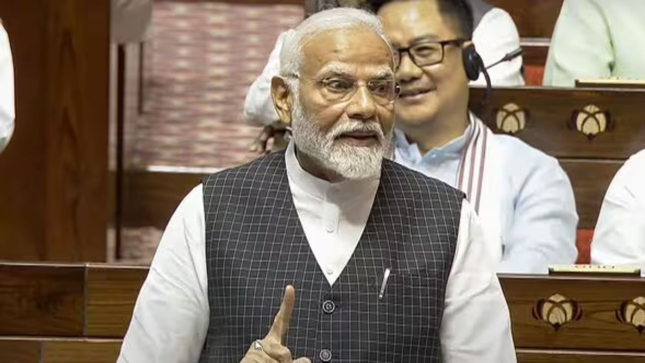 Rajyasabha Live : “राजकारणामध्ये कधीही फुलस्टॉप नसतो…; राज्यसभेमध्ये PM मोदींचे सूचक वक्तव्य चर्चेत