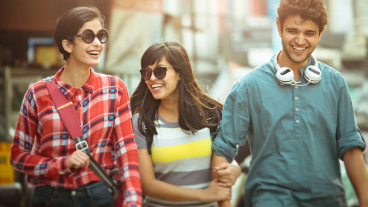 Samudrik Shastra: मानेच्या बनावटीवरून ओळखा व्यक्तीचा स्वभाव, अशा लोकांवर कधीही ठेवू नका विश्वास