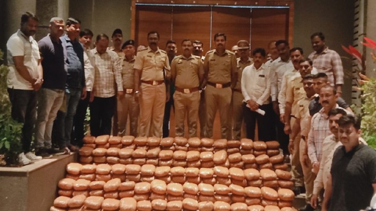 बारामती शहरात सव्वा दोन कोटींचा गांजा जप्त; बारामती शहर पोलिसांची कारवाई