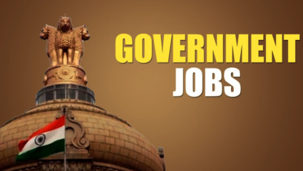10th Pass Govt Jobs : दहावीनंतर सरकारी नोकरीचे तुमचं स्वप्न होणार साकार; ‘या’ विभागांमध्ये मेगा भरती