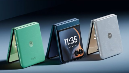 Motorolaचा  नवा फोल्डेबल 5G फोन, 18 GB रॅम आणि 50 MP कॅमेरासह जाणून घ्या काय आहे खास!
