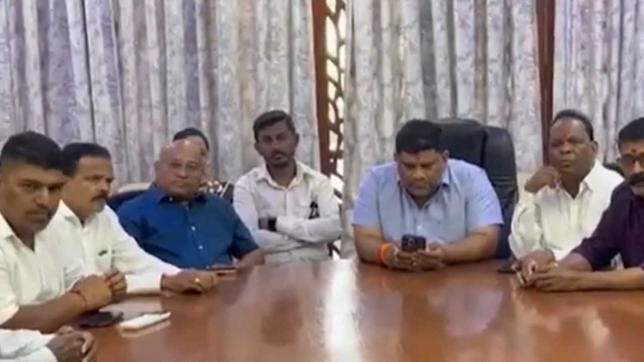 Sindhudurg : वैभव नाईकांच्या उपस्थितीत आंबा काजू बागायतदार काढणार भव्य मोर्चा