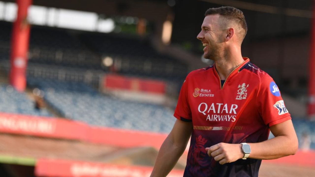 IPL 2026 : सनरायझर्स हैदराबादविरुद्धच्या सामन्यापूर्वी आरसीबीला धक्का, जोश हेझलवूड पहिल्या सामन्यातून बाहेर!