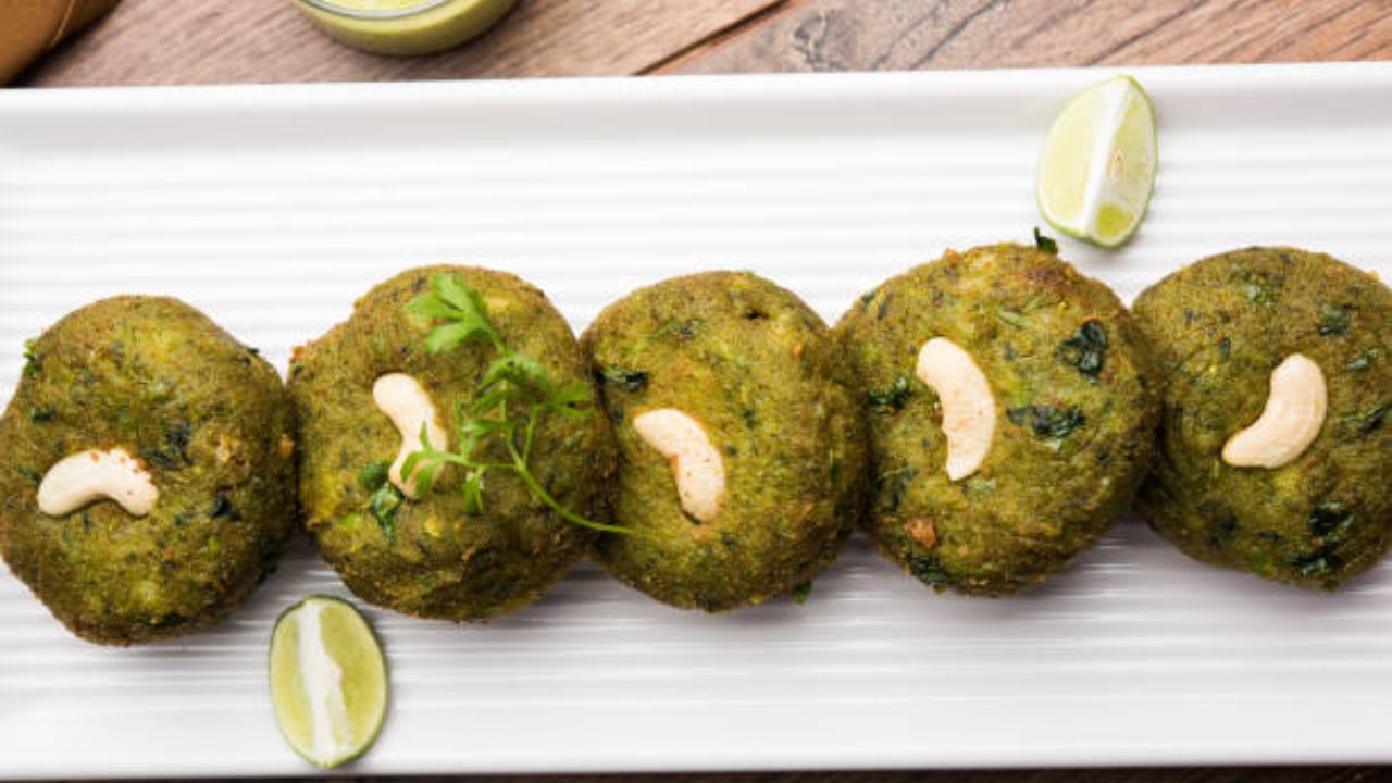 पाहुण्यांच्या स्वागतासाठी १० मिनिटांमध्ये झटपट बनवा कुरकुरीत हराभरा कबाब, शाहाकारी लोकांसाठी उत्तम पर्याय