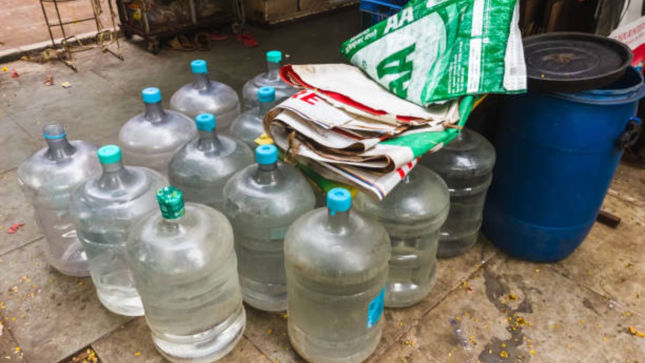 कॅनच्या पाण्याची गुणवत्ता कितपत योग्य? शुद्धतेचे काय? यवतमाळात रोज हजारो लिटर पाण्याची विक्री