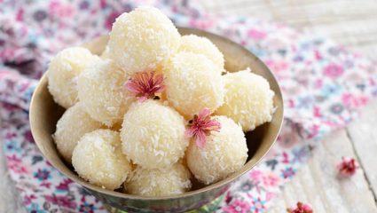 साखरेचा पाक किंवा माव्याचा वापर न करता घरीच बनवा चविष्ट नारळाचे लाडू, मिठाईवाल्यांसारखी लागेल चव