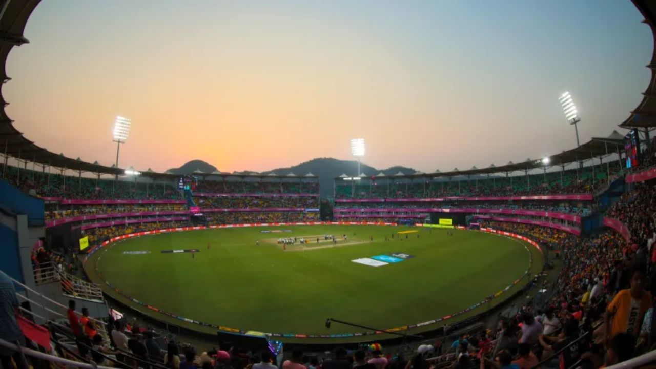 IPL 2026 : राजस्थान रॉयल्सच्या मैदानातील बदलानंतर पुन्हा प्रश्न उपस्थित; जयपूरपासून 2000 किमी दूर मैदानाचा किती परिणाम होणार?