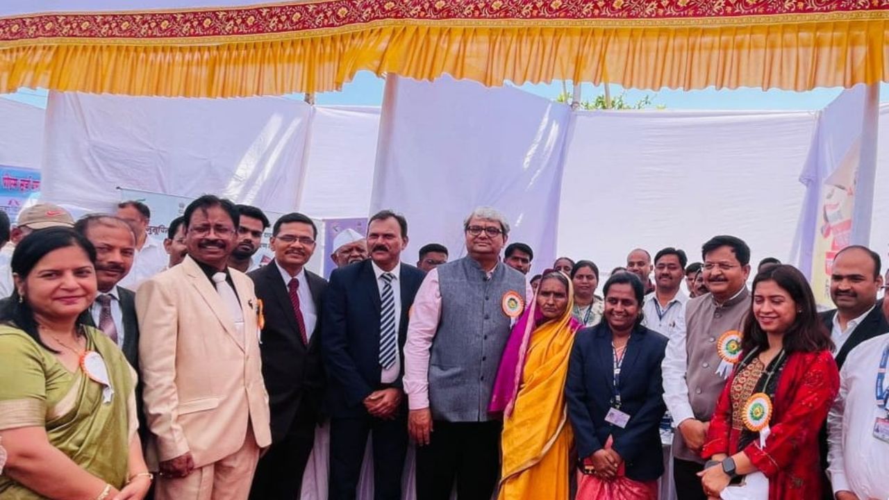 Satara News: ७/१२ उतारा ते आधार नोंदणी; धोम येथील महाशिबिरात अर्जांचा पाऊस