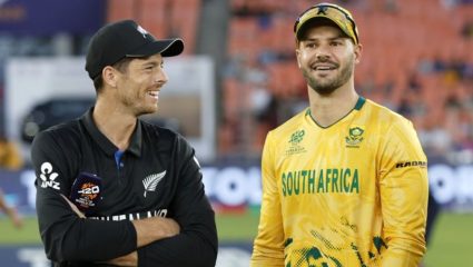 SA vs NZ Semi Final Live: सेमीफायनलचा थरार सुरु! न्यूझीलंडच्या पदरी नाणेफेक; दक्षिण आफ्रिकेला फलंदाजीसाठी केले आमंत्रित