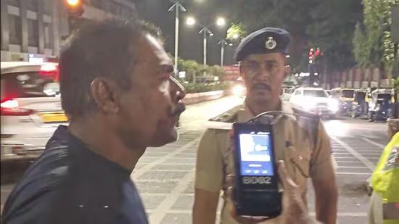 मद्यधुंद चालकांना पुणे पोलिसांचा दणका! एकाच दिवसात ४५५ चालकांवर ‘ड्रंक अँड ड्राईव्ह’ची कारवाई