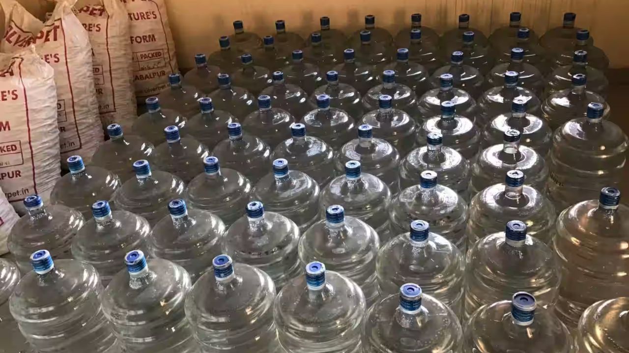 Gondia News:  गोंदियाकरांच्या आरोग्याशी खेळ! अनियंत्रित पाणी व्यवसायातून कोट्यवधींची उलाढाल