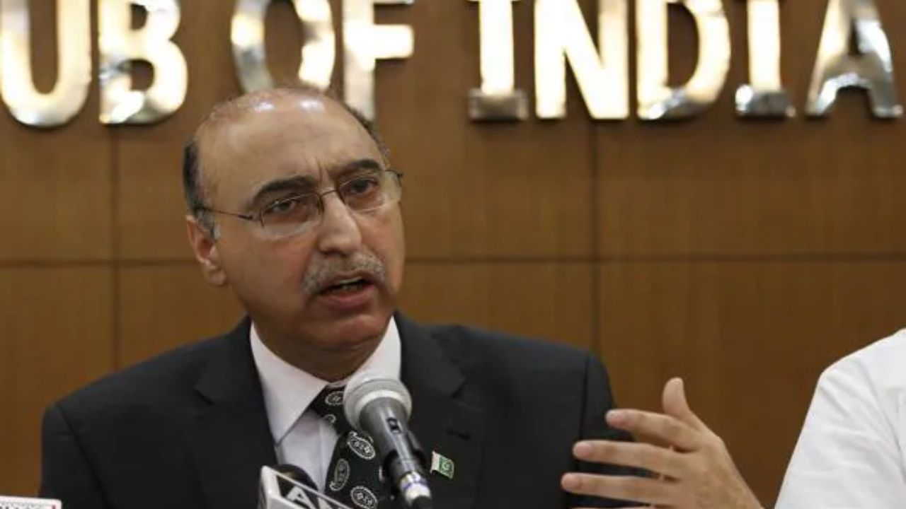 पाकिस्तानच्या माजी उच्चायुक्तांची गरळ! “अमेरिकेने हल्ला केल्यास दिल्ली-मुंबईला उडवू”; अब्दुल बासित यांचे चिथावणीखोर विधान