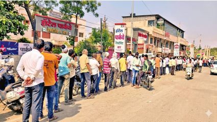 Paithan News: पैठणमध्ये दुहेरी संकट! गॅस टंचाईमुळे ‘इंडक्शन’चा वापर वाढला; वीज यंत्रणेवर ताण आल्याने शहर अंधारात