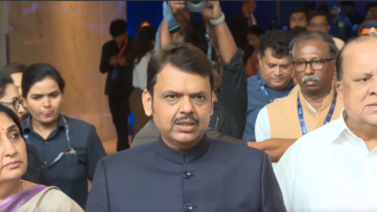 Devendra Fadnavis: “देशात लॉकडाऊन नाही, अफवा पसरवल्यास होणार जेल”; मुख्यमंत्री देवेंद्र फडणवीस यांचा कडक इशारा