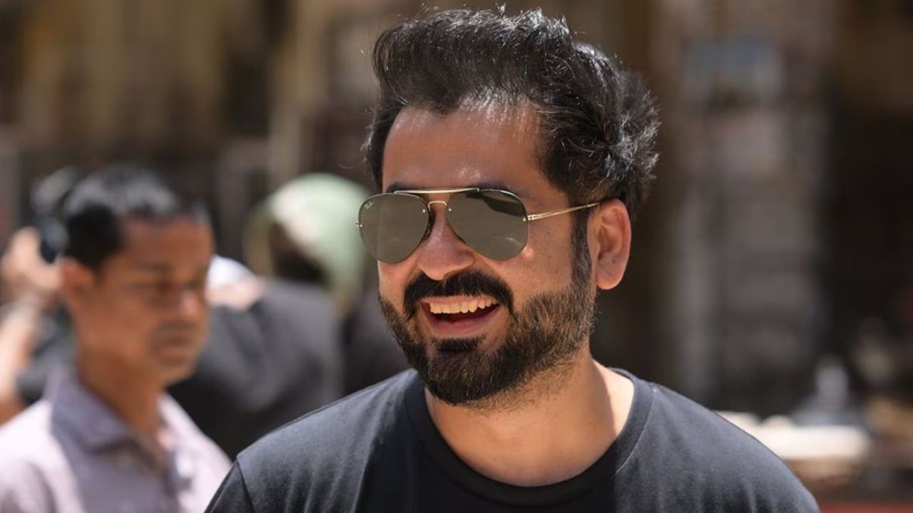 “दे दो भाईजान!” Dhurandhar 2 च्या यशानंतर पाकिस्तानी चाहत्यांची Aditya Dhar ला 500 कोटींची मागणी