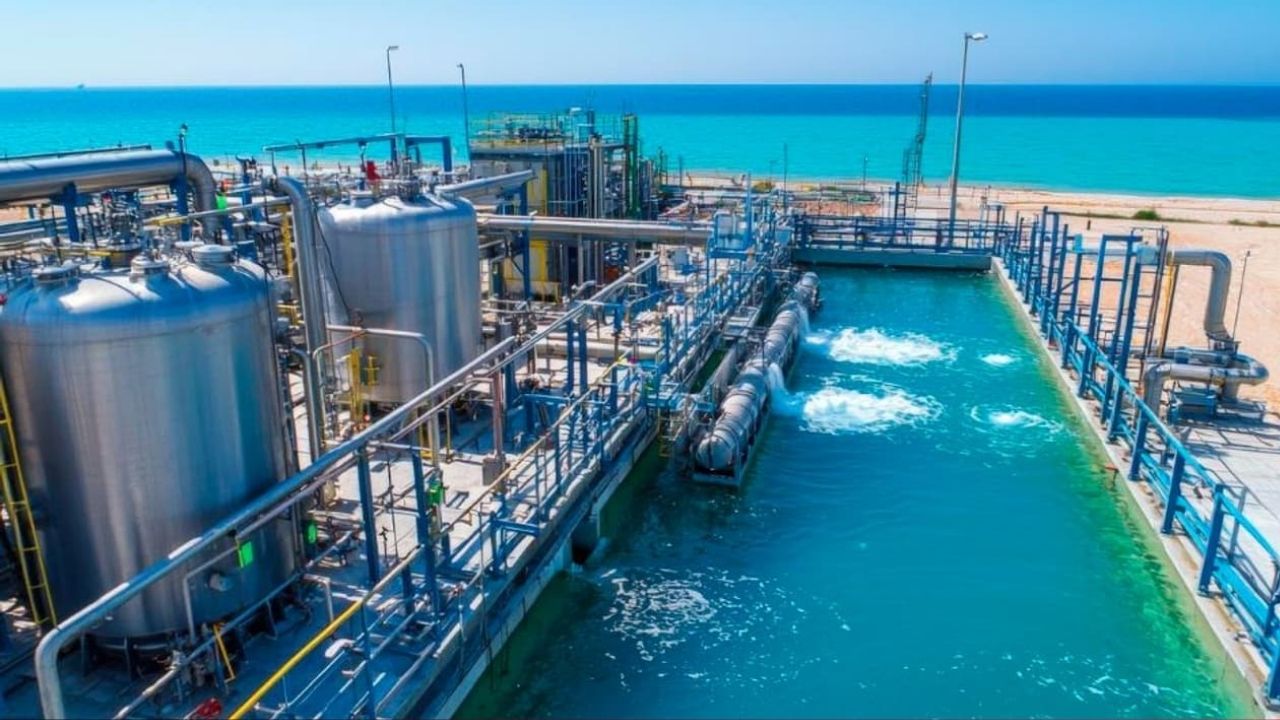 मध्य पूर्वत तेल नाही तर पाण्यावरुन पेटणार वाद? युद्धामध्ये पिण्याच्या पाण्याचा एक ग्लास मिळणं होणार मुश्कील