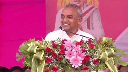 शंकर आण्णा धोंडगे यांचा निर्णय फलदायी ठरणार; शेतकरी चळवळीतील नेते आता शिवसेनेत, राजकारणाला कलाटणी