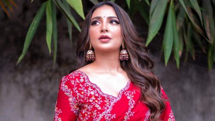 मुलासह दुबईत अडकली Subhashree Ganguly, पतीने दिली अपडेट; अभिनेत्रीची मदतीची हाक