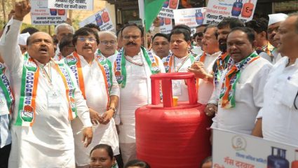 एलपीजी दरवाढ तात्काळ रद्द करा, गॅस संदर्भातील धोरण पंतप्रधानांनी संसदेत जाहीर करावे; काँग्रेसची मागणी
