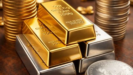 Todays Gold-Silver Price: सोन्याचे दर घसरले, चांदीही नरमली! 1 तोळ्यासाठी मोजावे लागणार केवळ इतके रुपये