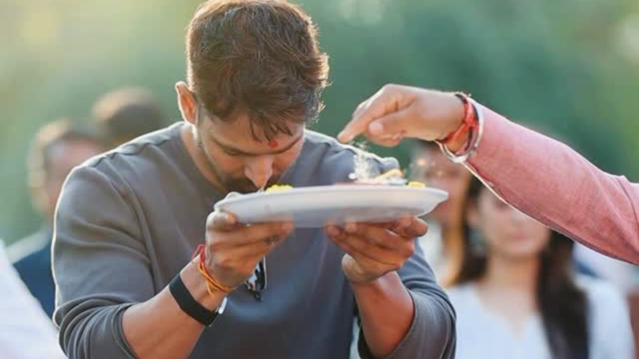 ‘Force 3’मध्ये John Abraham सोबत दोन कलाकरांची एन्ट्री; दिग्दर्शकासोबतचा फोटो व्हायरल