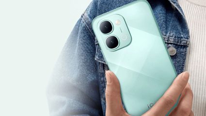 iQOO ने केला मोठा धमाका! 90W चार्जिंग, 50MP कॅमेरा आणि दमदार बॅटरीसह Z11 लाँच; किंमत वाचून बसेल धक्का