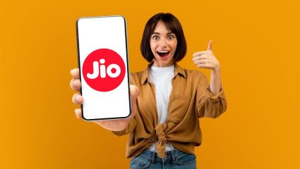JIO Recharge Plan: फक्त 500 रुपयांत धमाका! 10 हून अधिक ओटीटी प्लॅटफॉर्म्स आणि 2GB डेली डेटा… यूजर्सना मिळणार जबरदस्त फायदे