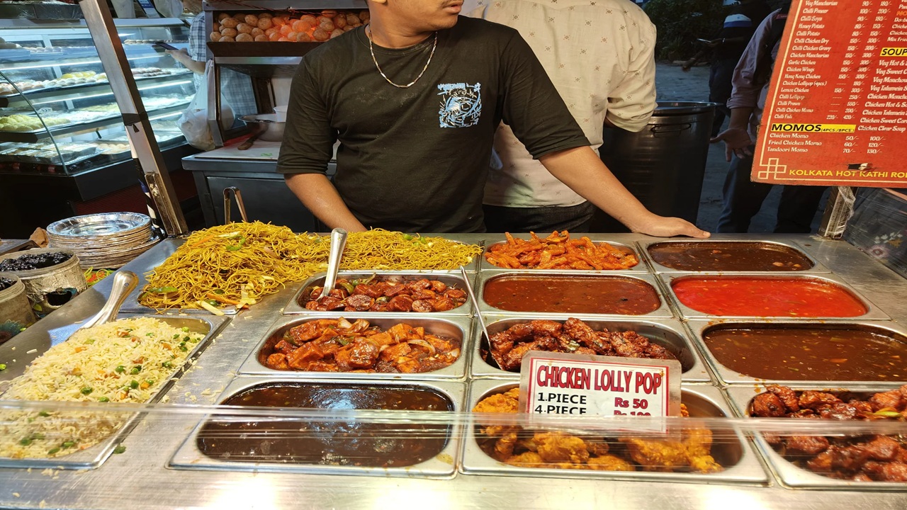 LPG Gas Shortage: युद्धाचा फटका! छोट्या व्यवसायिकांचा जीवन संघर्ष रस्त्यावर! मुंबईतील चायनीज गाडी व्यवसाय संकटात