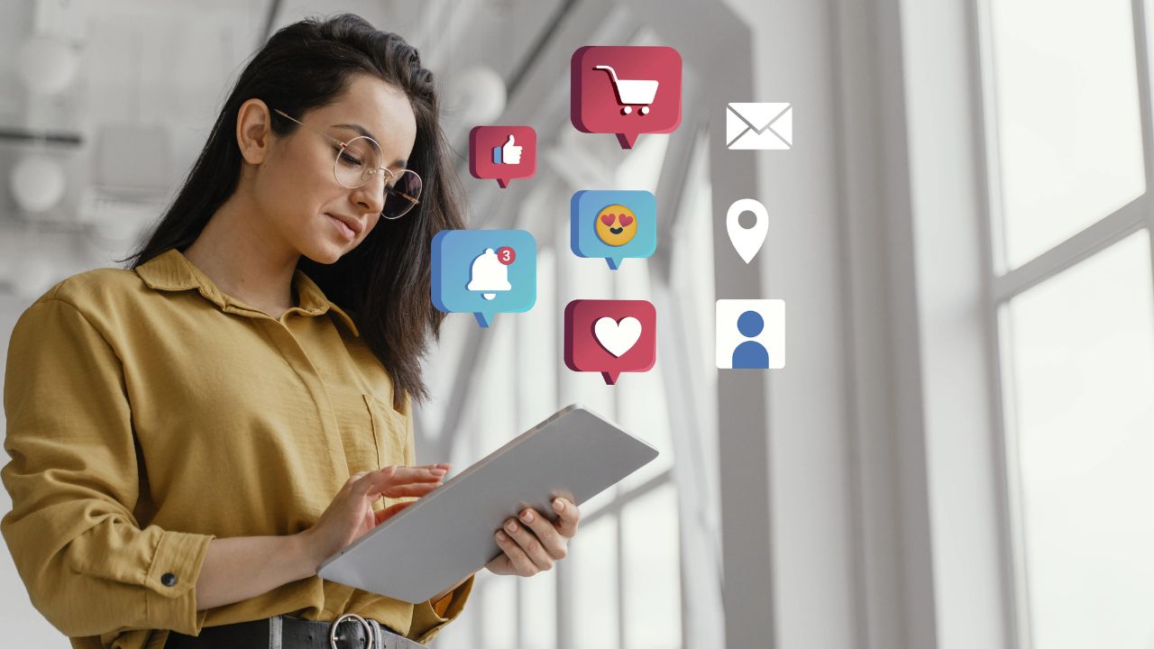 Social Media Manager म्हणून करिअर घडवायचंय? पैशाचा पडेल पाऊस, ‘ही’ Process करा फॉलो