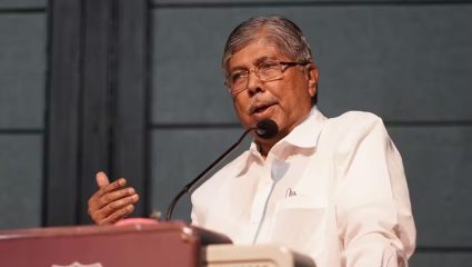 व्यावसायिक अभ्यासक्रमाच्या विद्यार्थ्यांसाठी खुशखबर! मुलींना १००% तर मुलांना ५०% शिक्षण शुल्क माफीचा लाभ