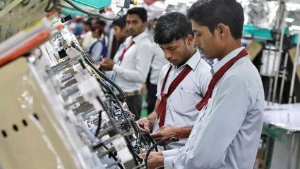 कमी शिकलात तरी अडचण नाही! अगदी 8वी पास करू शकतात अर्ज, लक्षात असू द्या