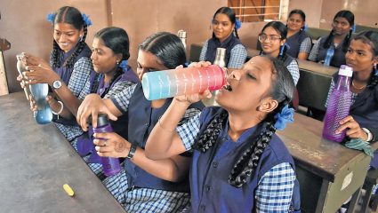 Nashik School : मनपा शाळेत ‘वॉटर बेल’, उन्हाच्या तडाख्यापासून विद्यार्थ्यांचे होणार संरक्षण
