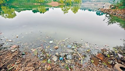 Kolhapur News : पंचगंगेचा वनवास संपणार कधी ? प्रदुषित पाण्यामुळे गावकऱ्यांच्या जीवाशी खेळ