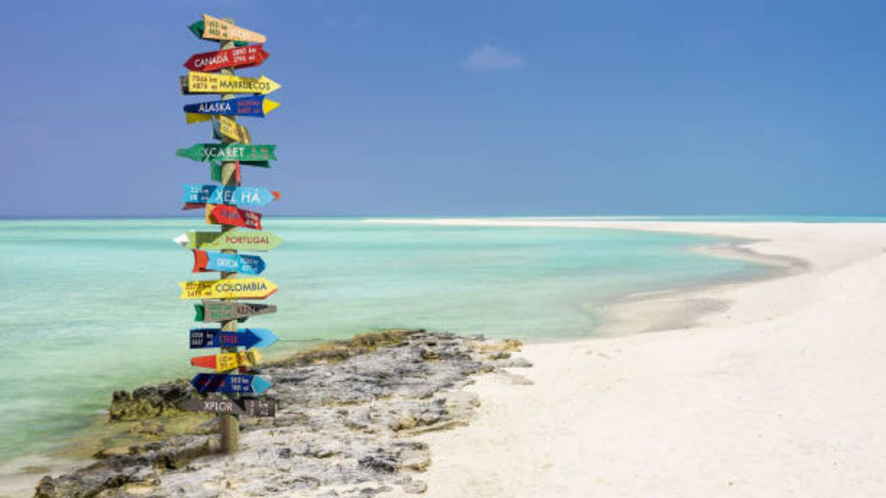 जगातील ते फेमस डेस्टिनेशन्स जे टूरिजममुळे झाले उद्ध्वस्त, एका ठिकाणी झाली आहे ‘Game Of Thrones’ची शूटिंग