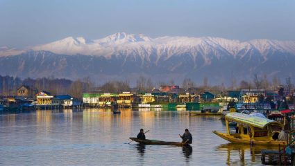 IRCTC चे जबरदस्त Kashmir Tour Package, किंमत फक्त 27 हजाराने सुरू…