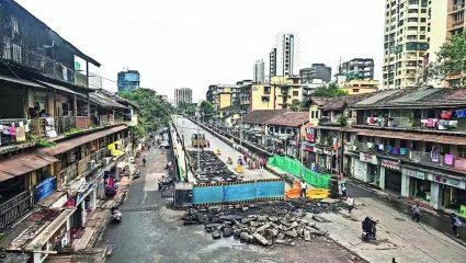 Mumbai News: प्रभादेवीतील ‘लक्ष्मी निवास’चे पाडकाम! वरळी-शिवडी उन्नत रोड, प्रभादेवीतील दुमजली पुलाच्या कामाला वेग येणार