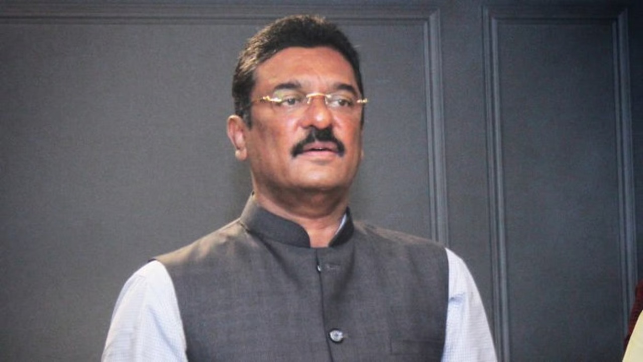 St Bus: एसटीची आर्थिक घडी मजबूत करण्यासाठी बहुआयामी उपाययोजना, प्रताप सरनाईकांची माहिती