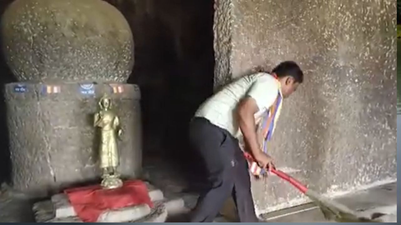 खेडमधील २ हजार वर्षे जुन्या बौद्ध लेण्यांची दुरवस्था; ऐतिहासिक वारसा बनला दारुड्यांचा अड्डा!