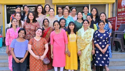 स्वयंपाकघरात उतरली ‘तिघी’ची टीम; ‘तिखट मीठ फूड्स’ क्लाऊड किचनसोबत अनोखा उपक्रम