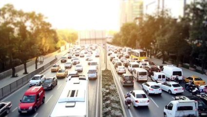 Sangali News : वाहतूक कोंडीने जनजीवन विस्कळीत; प्रशासनाच्या हलगर्जीपणावर नागरिकांचा संताप