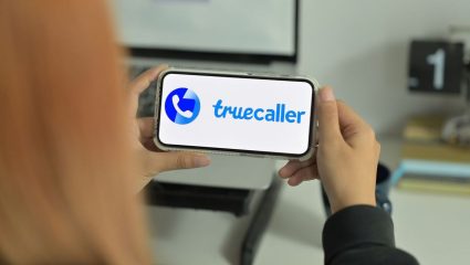 Truecaller ने भारतात सादर केलं नवं फॅमिली प्रोटेक्शन फीचर! यूजर्सना मिळणार स्कॅमपासून सुरक्षा, जाणून घ्या सविस्तर